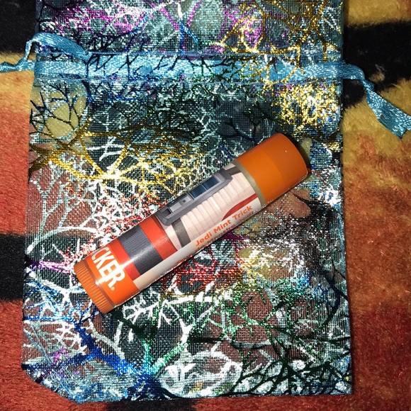 Star Wars lip smacker lip balm Jedi mint trick New - Picture 1 of 2